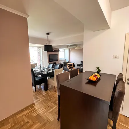 Centre Luxury Апартаменти Скоп'є