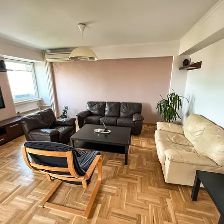 Centre Luxury *